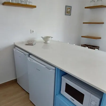 The Whale House * 巴勒尔