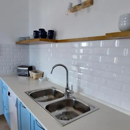 The Whale House Apartman
