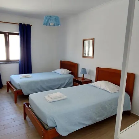 The Whale House 公寓 *