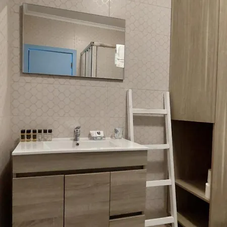 The Whale House 公寓