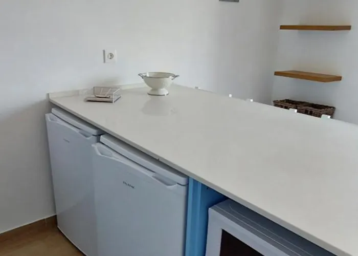 The Whale House * Балеал